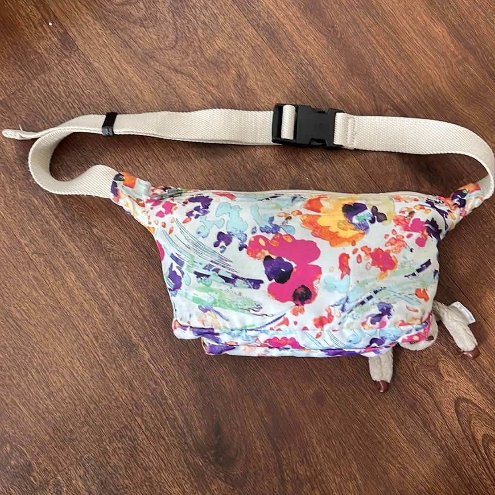 KIPLING Arvin Fanny Pack - Picture 5 of 15